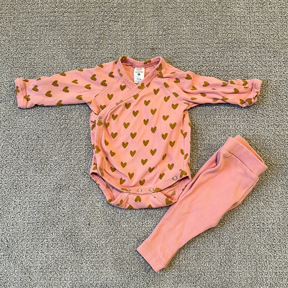 Kate Quinn Ribbed Pink Heart Kimono and Leggings